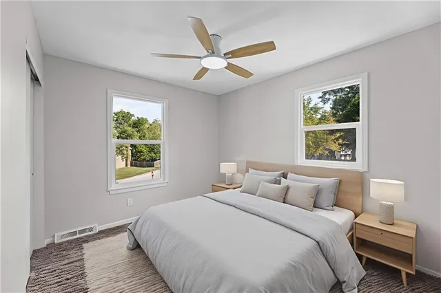 $360,000 | 11005 Northwest Walnut Creek Drive, Kansas City, MO 64152