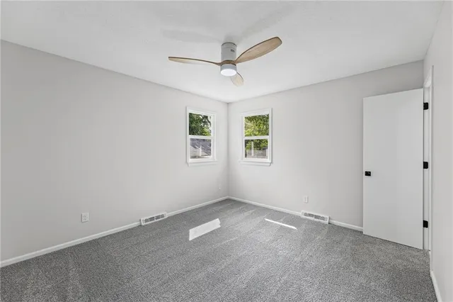 $360,000 | 11005 Northwest Walnut Creek Drive, Kansas City, MO 64152