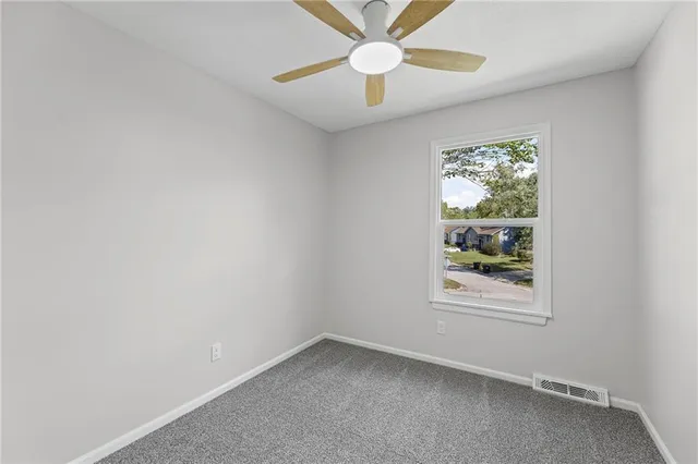 $360,000 | 11005 Northwest Walnut Creek Drive, Kansas City, MO 64152