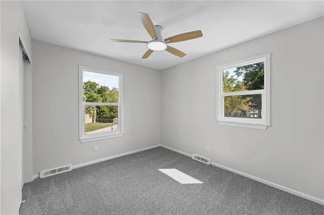 $360,000 | 11005 Northwest Walnut Creek Drive, Kansas City, MO 64152