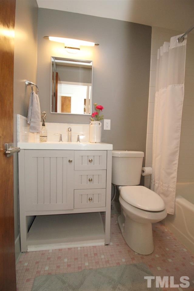 5300 Knollwood Road Raleigh, NC 27609 - Photo 20 of 25