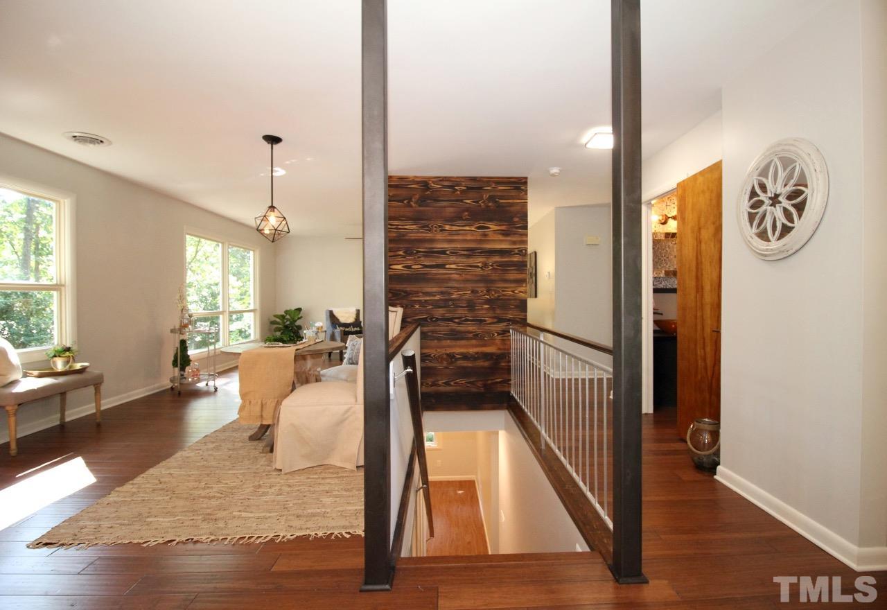 5300 Knollwood Road Raleigh, NC 27609 - Photo 3 of 25