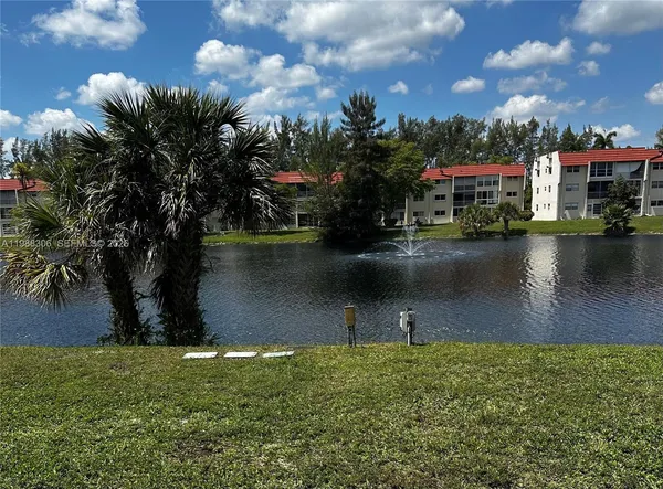 a view of a lake with houses