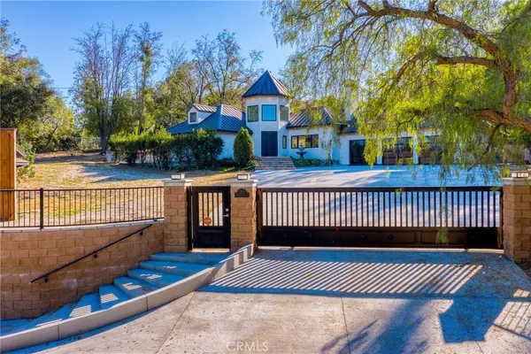 $3,598,000 | 10533 South Morada Drive, Orange, CA 92869