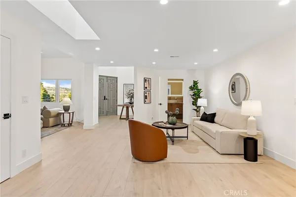 $3,598,000 | 10533 South Morada Drive, Orange, CA 92869