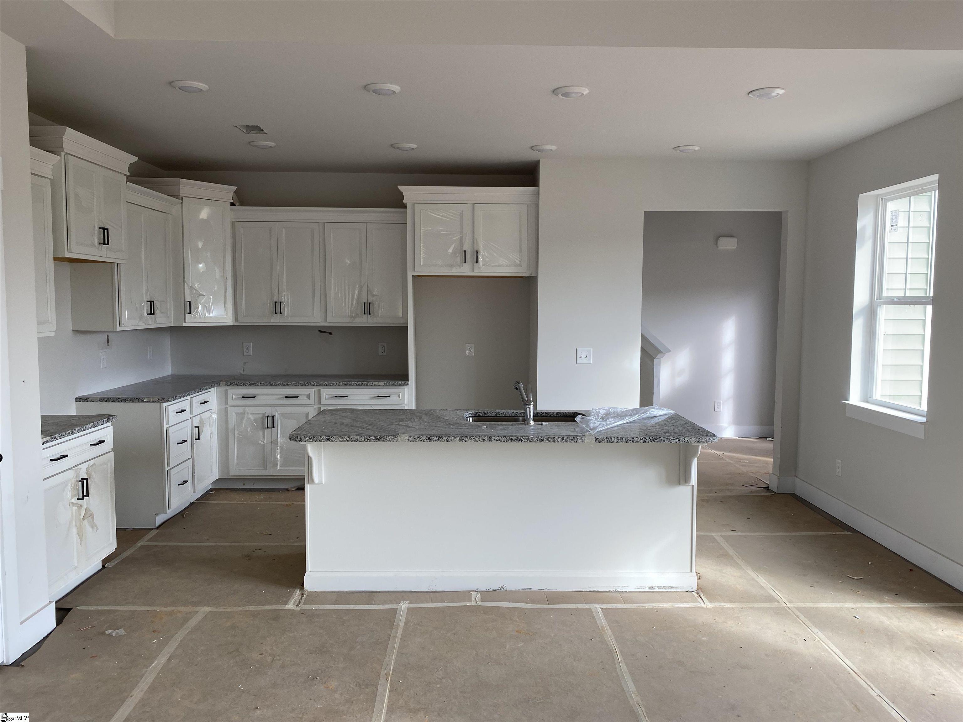 1316 Summer Gold Way Boiling Springs, SC 29316 - Photo 2 of 10 Gallery Image 2