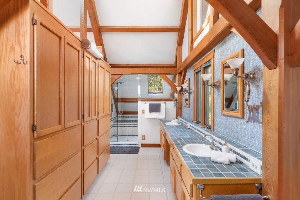 4884 Jones Road Oak Harbor, WA 98277 - Photo 28 of 40 Gallery Image 28