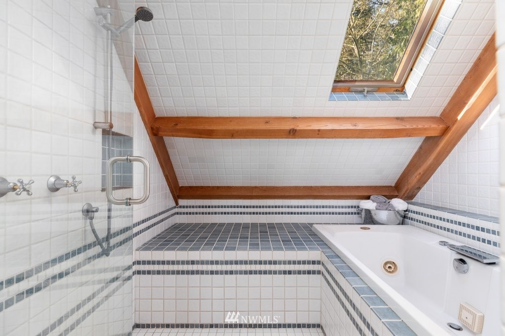 4884 Jones Road Oak Harbor, WA 98277 - Photo 29 of 40 Gallery Image 29