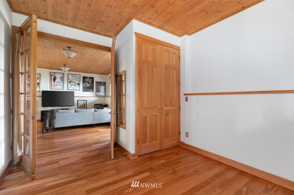 4884 Jones Road Oak Harbor, WA 98277 - Photo 35 of 40 Gallery Image 35