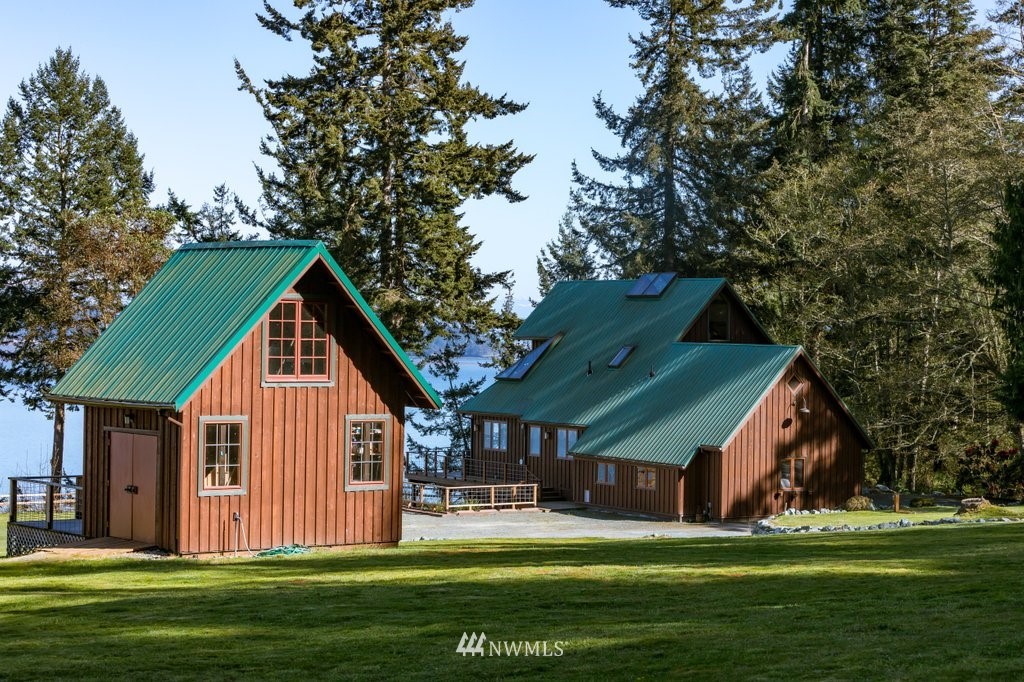 4884 Jones Road Oak Harbor, WA 98277 - Photo 9 of 40 Gallery Image 9
