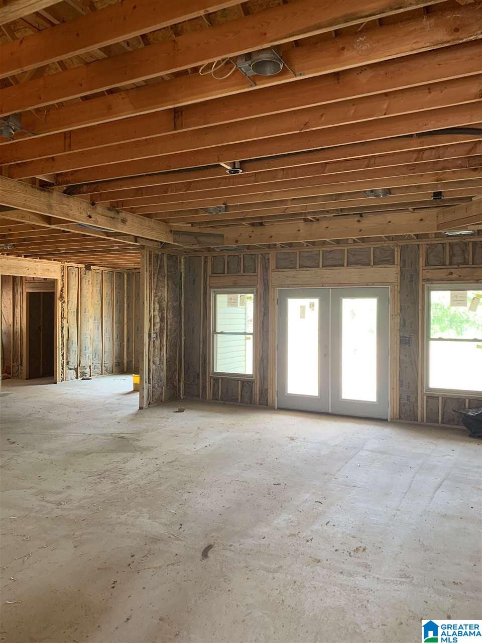 101 Amanda Drive Vincent, AL 35178 - Photo 3 of 13