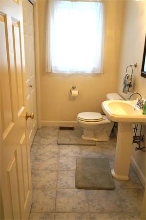 40 Little Pond Road Northborough, MA 01532 - Photo 11 of 21 Gallery Image 11