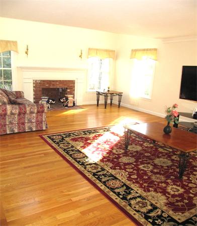 40 Little Pond Road Northborough, MA 01532 - Photo 9 of 21 Gallery Image 9