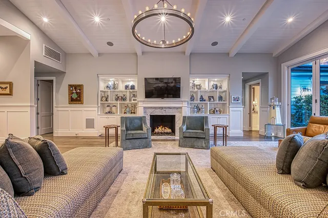 $7,795,000 | 712 K Thanga Drive, Corona del Mar, CA 92625