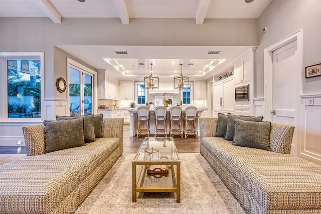 $7,795,000 | 712 K Thanga Drive, Corona del Mar, CA 92625
