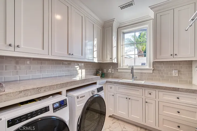 $7,795,000 | 712 K Thanga Drive, Corona del Mar, CA 92625