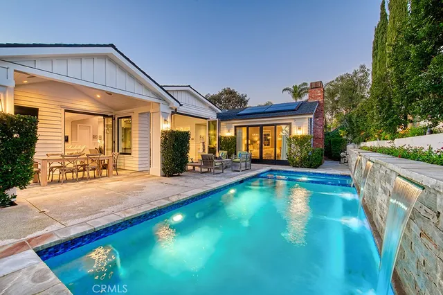 $7,795,000 | 712 K Thanga Drive, Corona del Mar, CA 92625