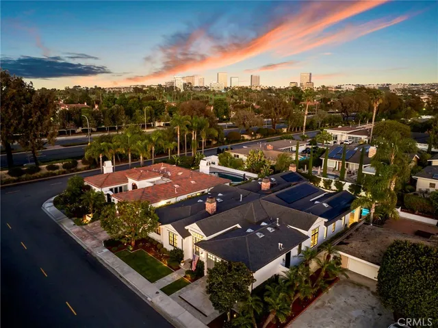 $7,795,000 | 712 K Thanga Drive, Corona del Mar, CA 92625