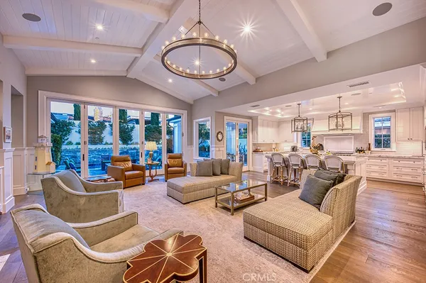 $7,559,000 | 712 K Thanga Drive, Corona del Mar, CA 92625