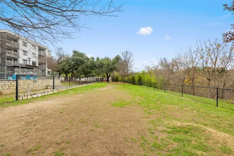 $409,990 | 3600 South Lamar Boulevard, Unit 206, Austin, TX 78704