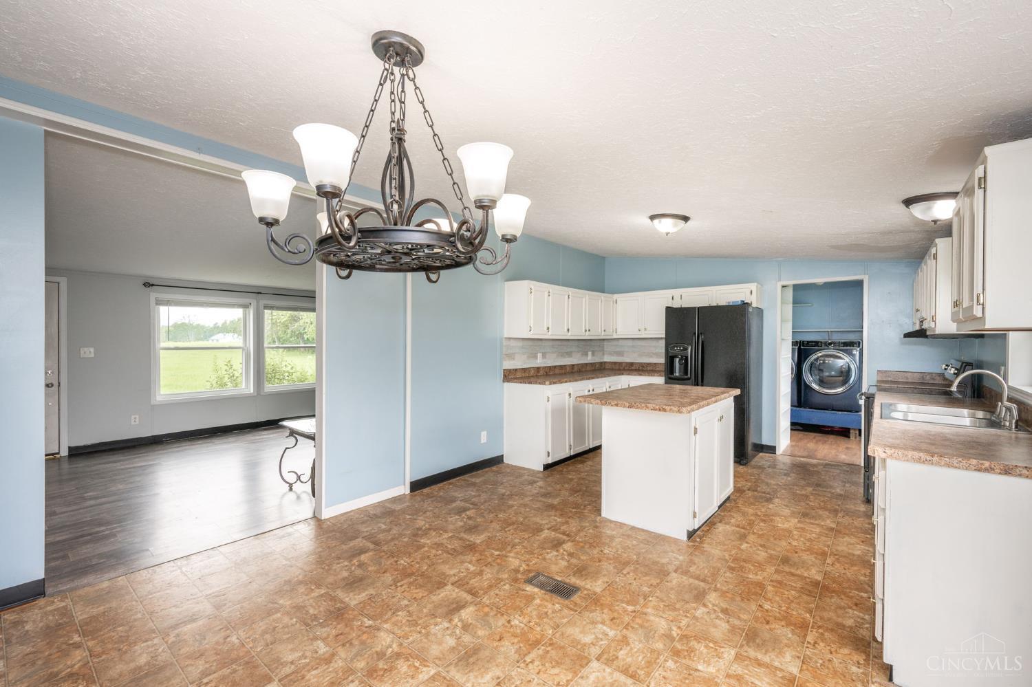 102 Penquite Road Blanchester, OH 45107 - Photo 11 of 28 Gallery Image 11
