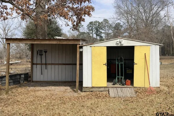 $235,000 | 220 County Road 184, Carthage, TX 75633