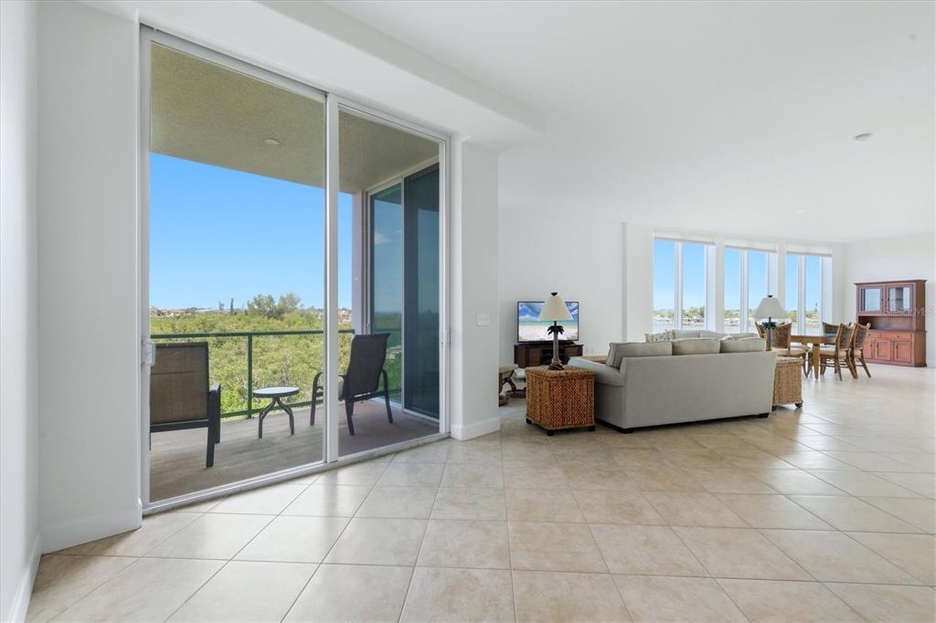 1375 Beach Road, Unit 210 & SLIP 21 Englewood, FL 34223 - Photo 11 of 43 Gallery Image 11