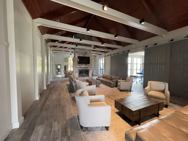 $995,000 | 19 Sundance Village Loop, West Dover, VT 05356