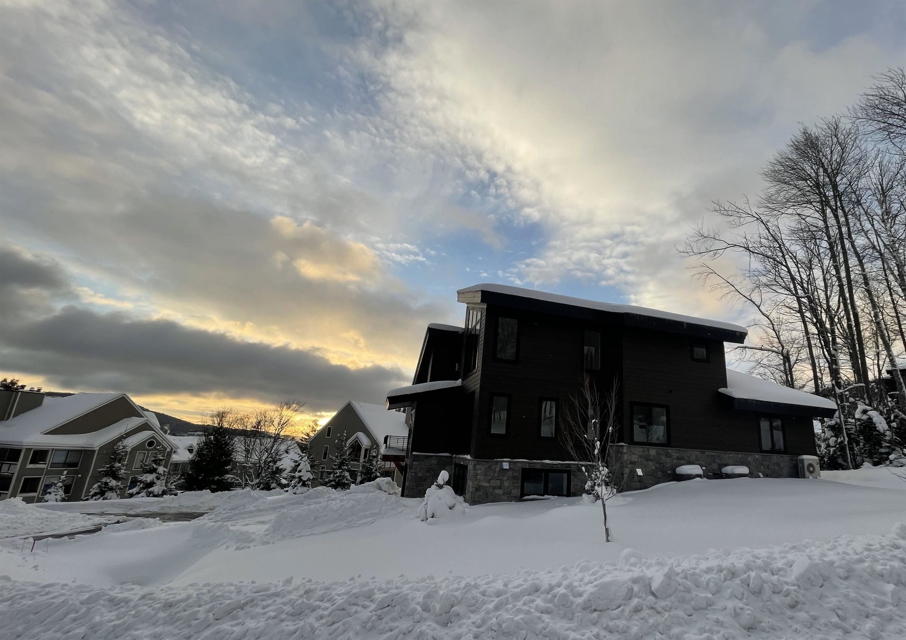 19 Sundance Village Loop West Dover, VT 05356 - Photo 5 of 14