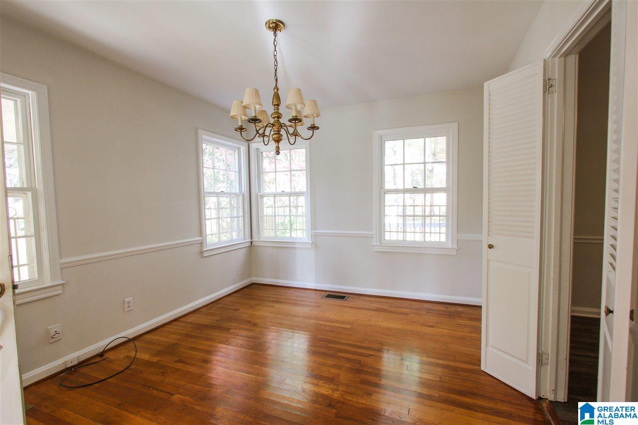 736 Martinwood Road Birmingham, AL 35235 - Photo 10 of 18