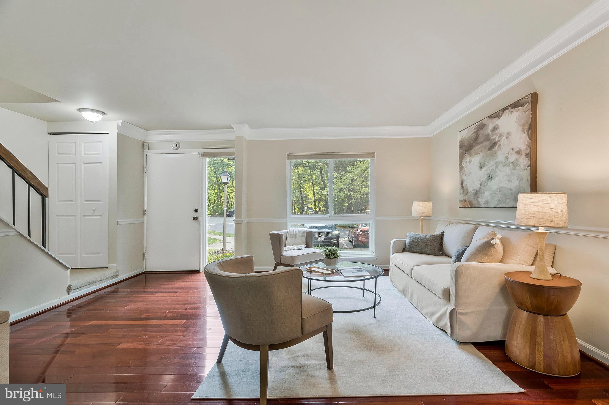 11902 Barrel Cooper Court Reston, VA 20191 - Photo 6 of 46 Gallery Image 6