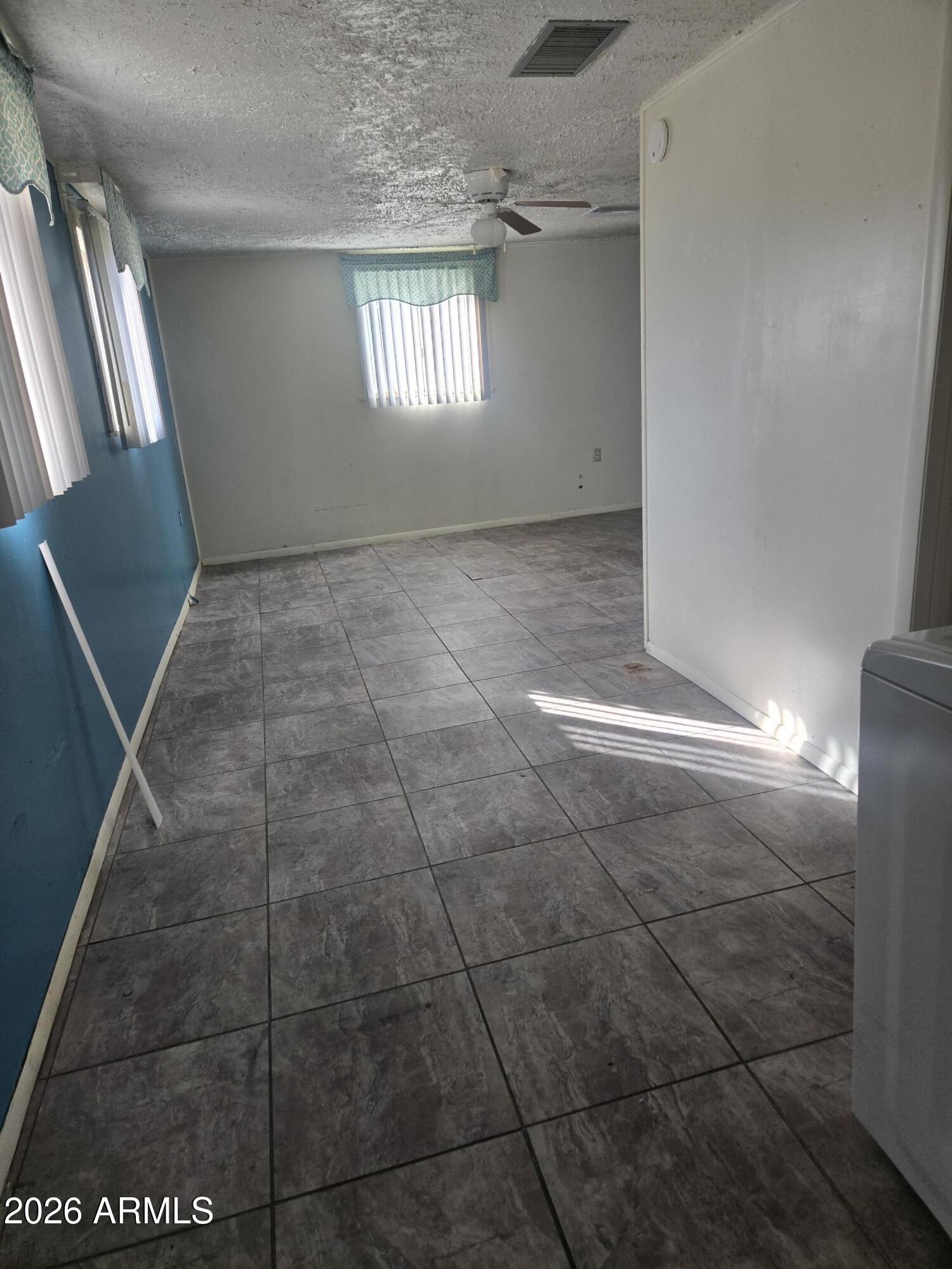 302 3rd Street Huachuca City, AZ 85616 - Photo 14 of 28 20260121_095542