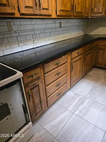 $1,350 | 302 3rd Street, Huachuca City, AZ 85616