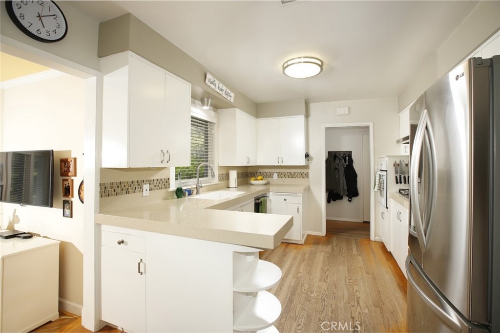 7235 Estepa Drive Tujunga, CA 91042 - Photo 12 of 74