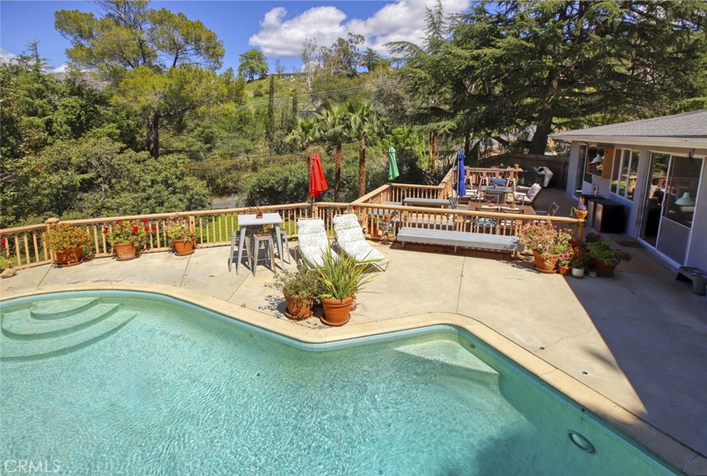 7235 Estepa Drive Tujunga, CA 91042 - Photo 40 of 74