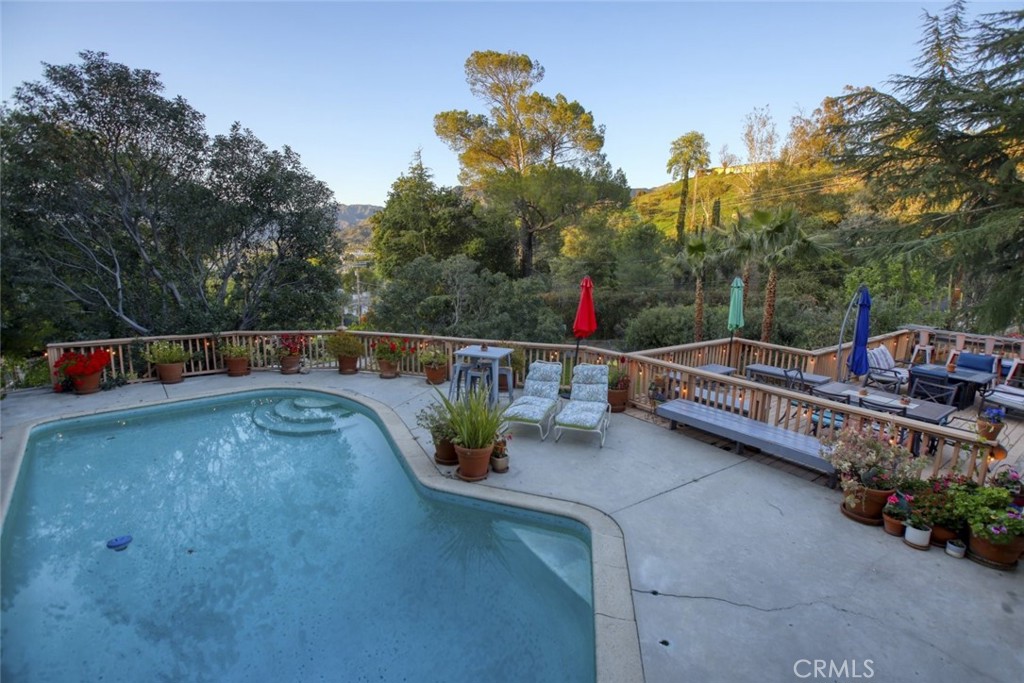 7235 Estepa Drive Tujunga, CA 91042 - Photo 54 of 74