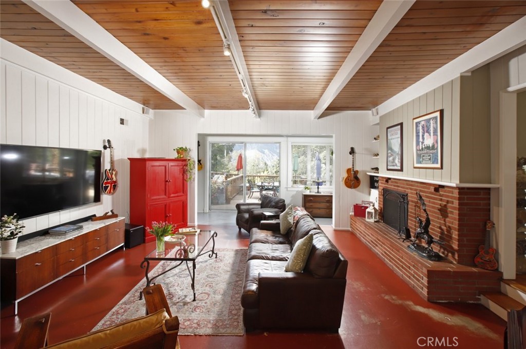 7235 Estepa Drive Tujunga, CA 91042 - Photo 6 of 74