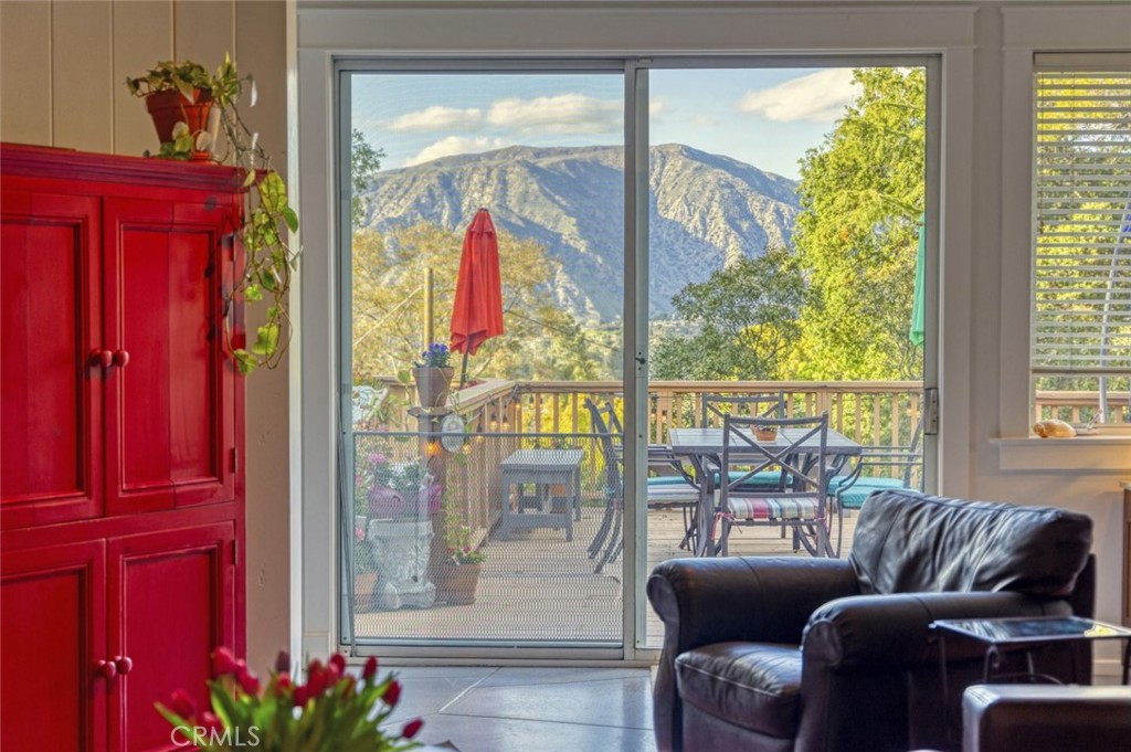 7235 Estepa Drive Tujunga, CA 91042 - Photo 9 of 74