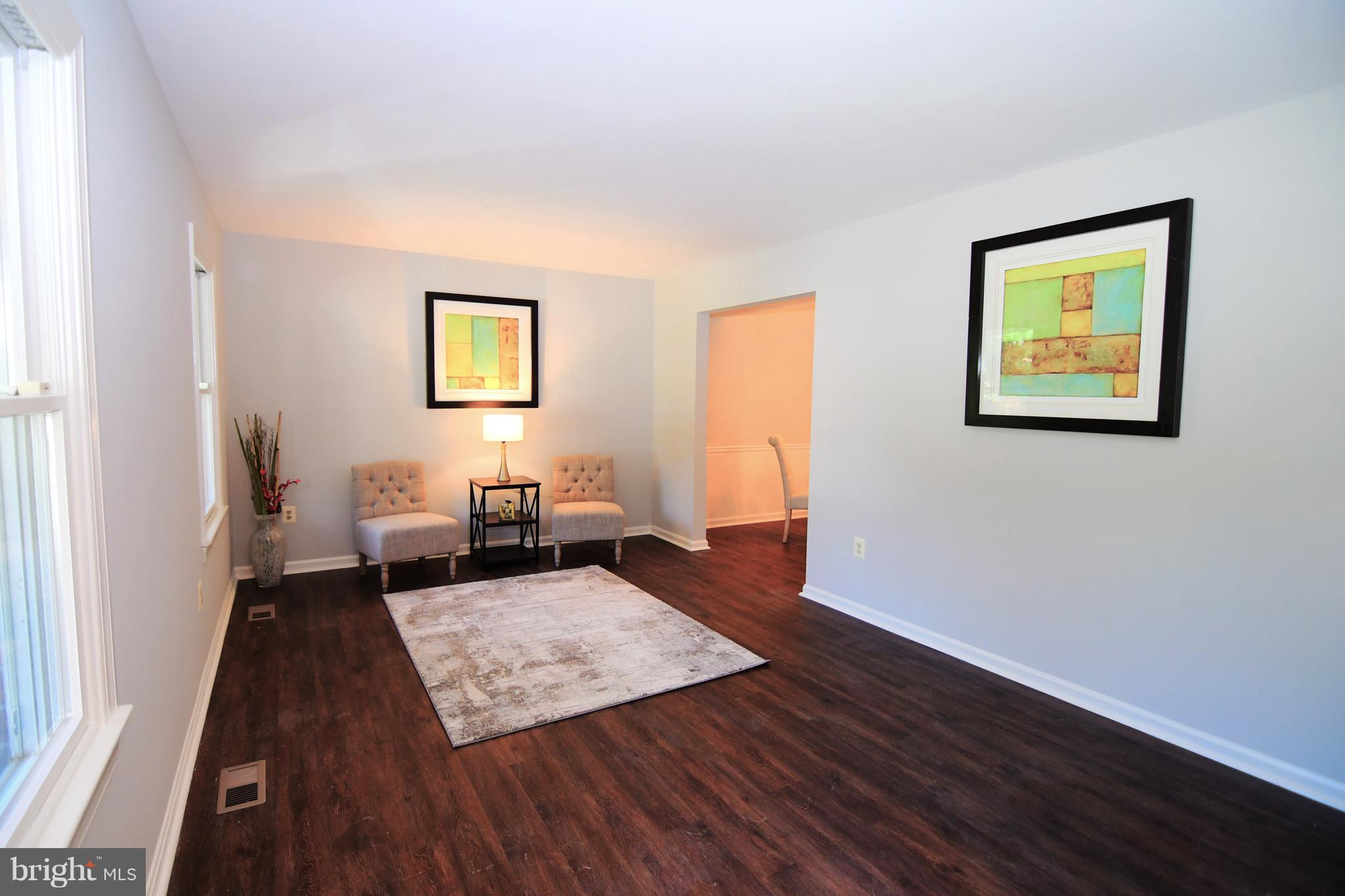 10452 Carlyn Ridge Road Damascus, MD 20872 - Photo 3 of 22 Gallery Image 3
