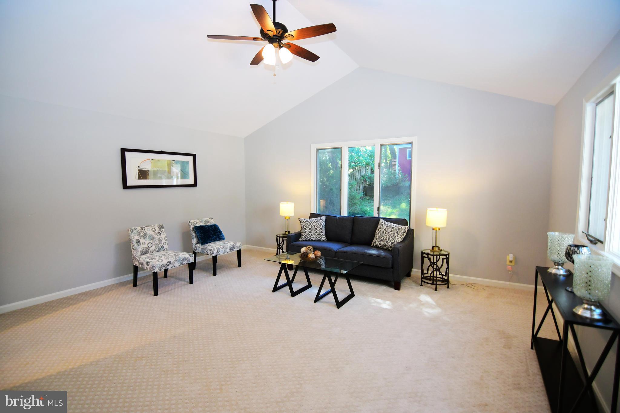 10452 Carlyn Ridge Road Damascus, MD 20872 - Photo 6 of 22 Gallery Image 6