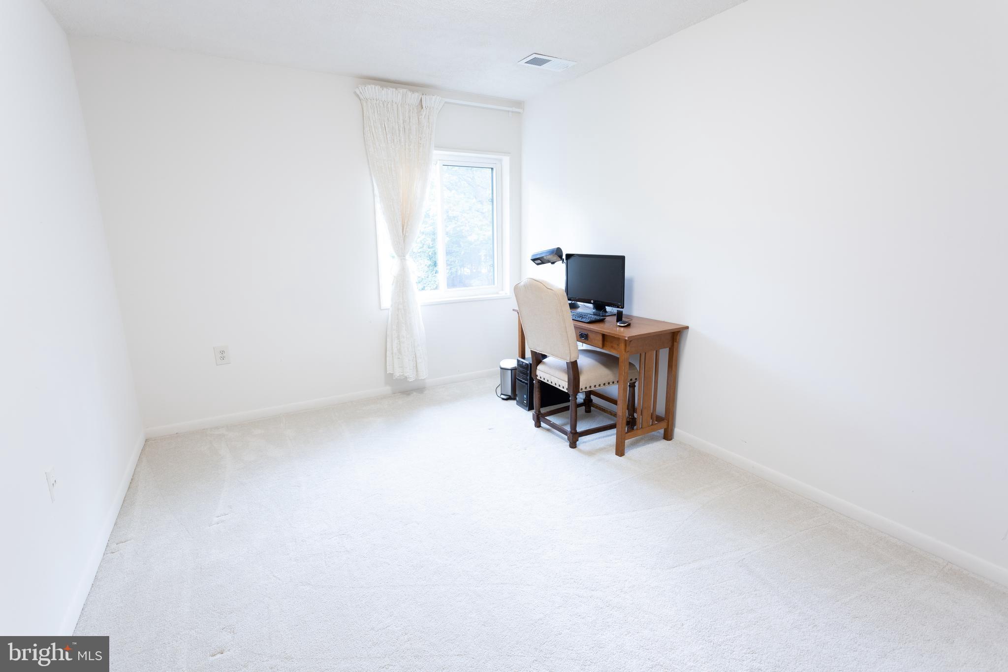 1540-31b Northgate Square, Unit 154031B Reston, VA 20190 - Photo 13 of 15