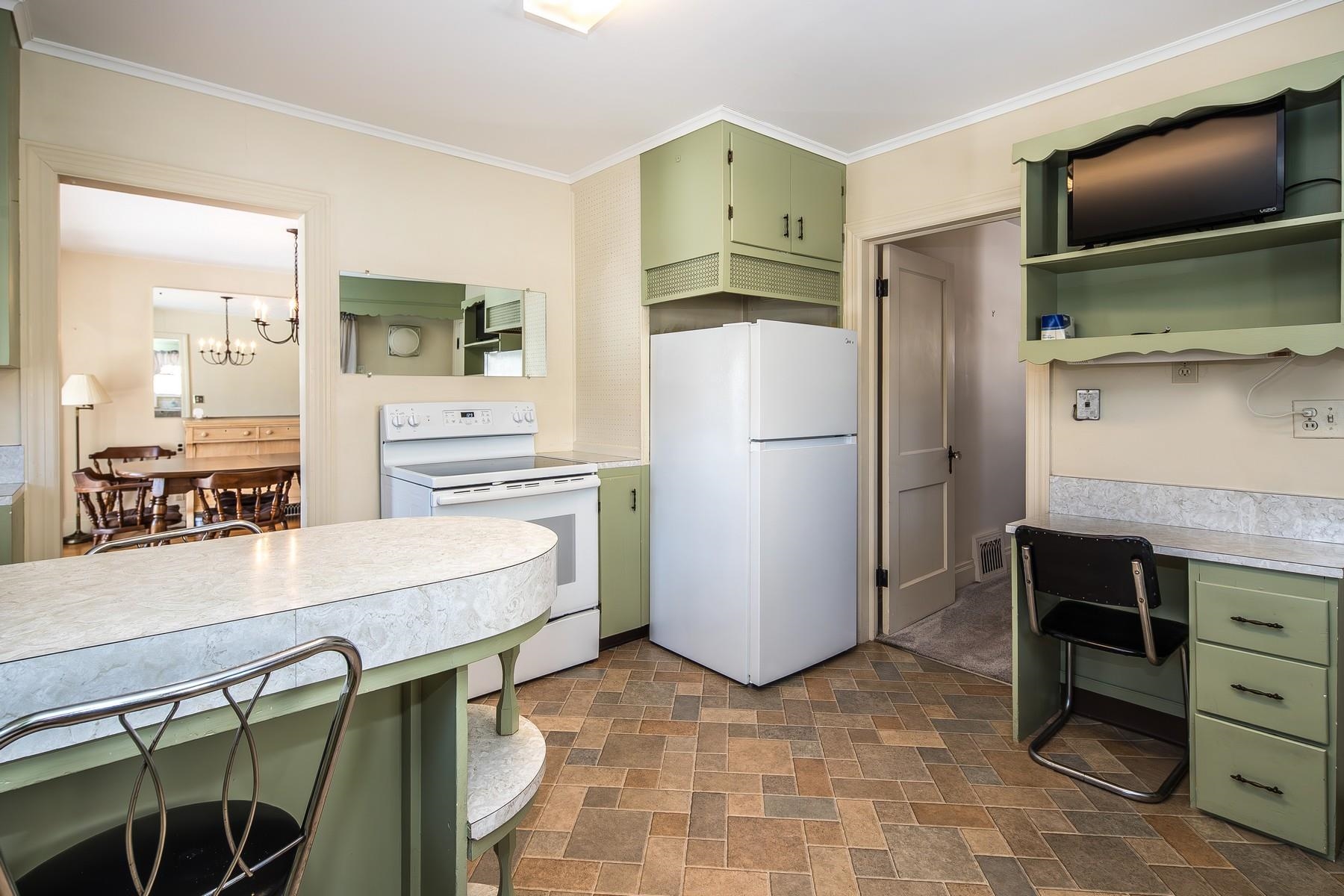 98 Harrington Avenue Rutland, VT 05701 - Photo 22 of 34