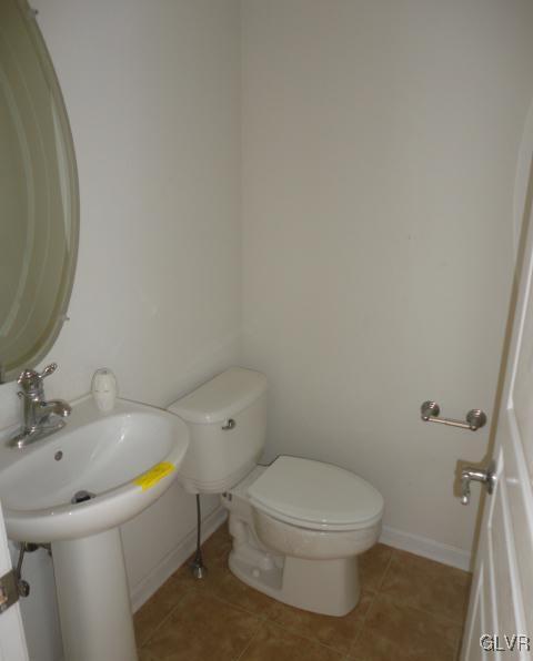 8703 Pathfinder Road Breinigsville, PA 18031 - Photo 5 of 23 Gallery Image 5