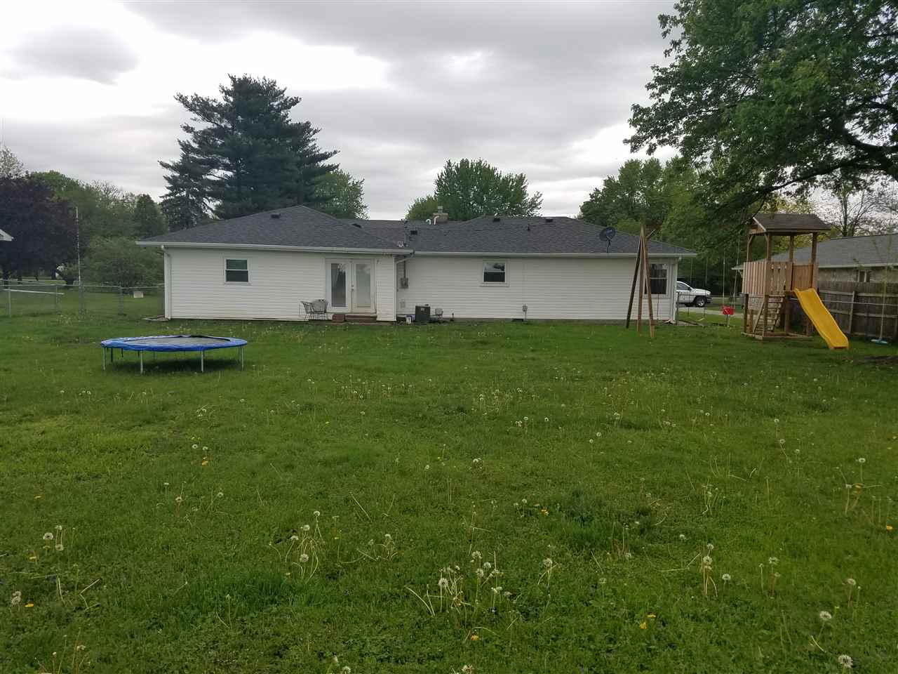 1405 Zartman Road Kokomo, IN 46902 - Photo 11 of 12 Gallery Image 11