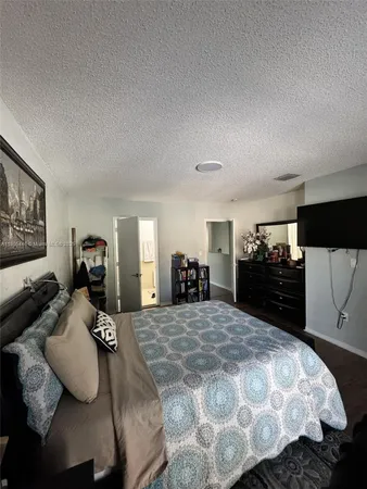 $353,000 | 7005 Northwest 173rd Drive, Unit 1702, Hialeah, FL 33015