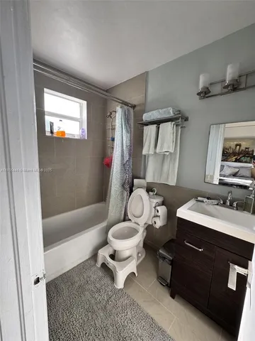 $353,000 | 7005 Northwest 173rd Drive, Unit 1702, Hialeah, FL 33015