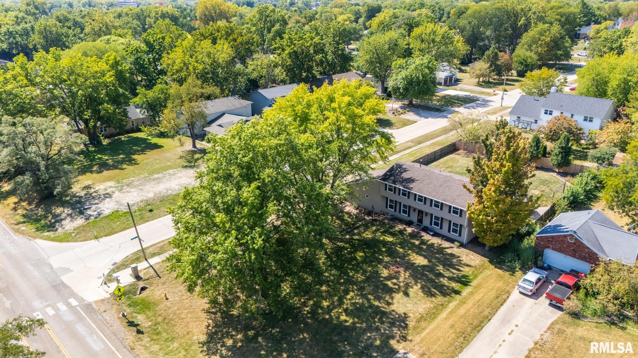 5505 North Sheridan Road Peoria, IL 61614 - Photo 5 of 84 Gallery Image 5