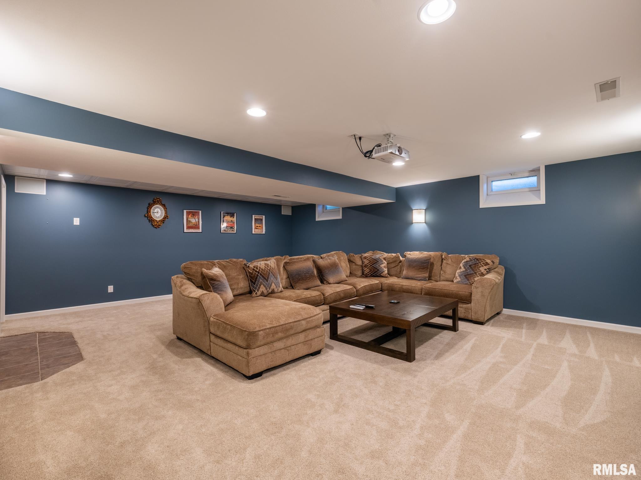 5505 North Sheridan Road Peoria, IL 61614 - Photo 54 of 84 Gallery Image 54