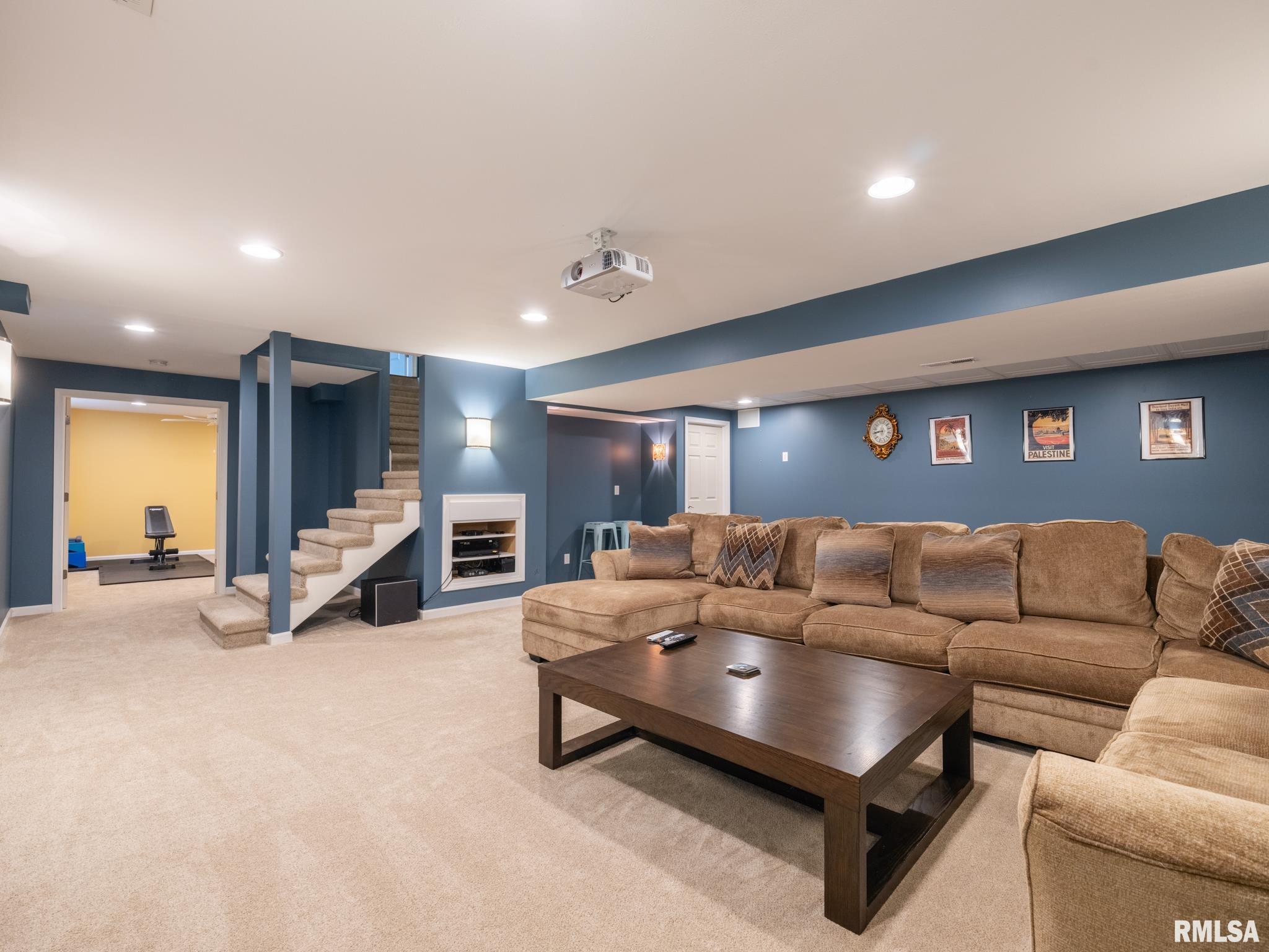 5505 North Sheridan Road Peoria, IL 61614 - Photo 56 of 84 Gallery Image 56