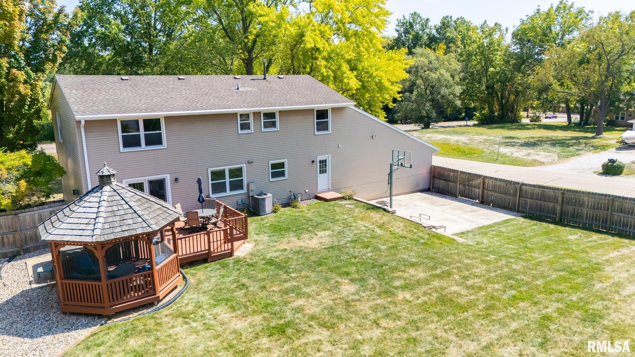 5505 North Sheridan Road Peoria, IL 61614 - Photo 79 of 84 Gallery Image 79